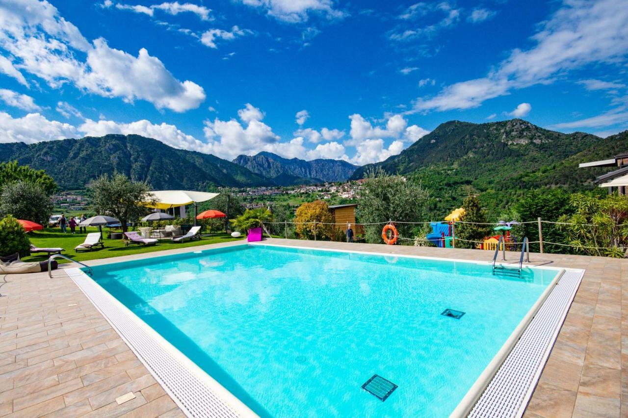 Georesort Tremosine Exteriér fotografie